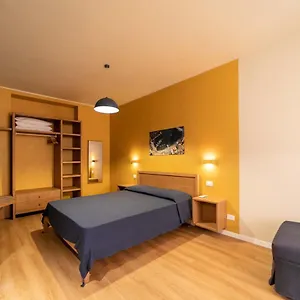 A Due Passi Dal Mare Bed & Breakfast