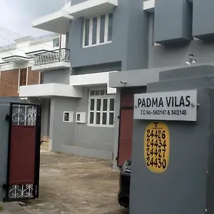 https://bed-and-bath-for-1-8-people.kerala-hotels.net